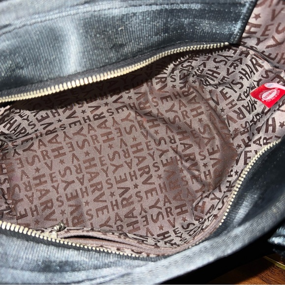 Harveys seatbelt carriage ring black with star charm - Picture 14 of 14